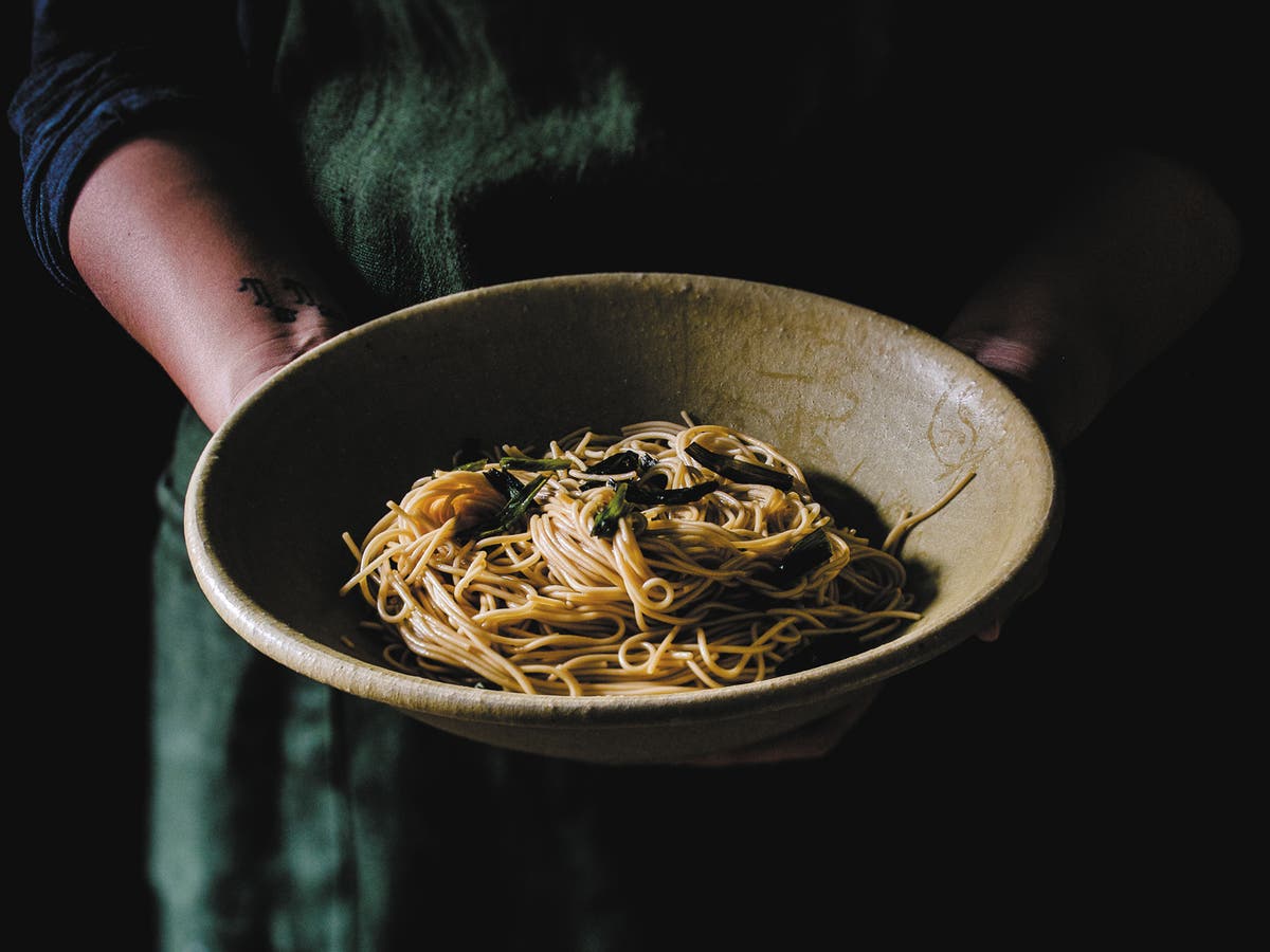 Shanghai scallion oil noodles recipe