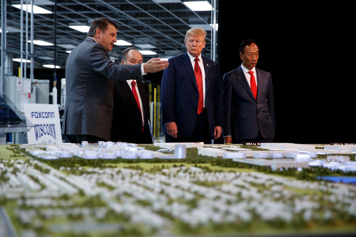 Foxconn, Wisconsin reach new deal on scaled back facility Foxconn, Wisconsin reach new deal on scaled back facility