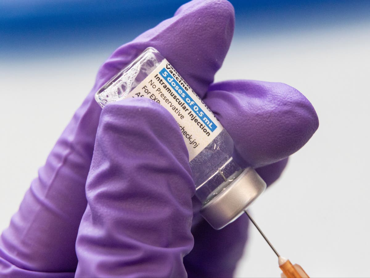 ‘Possible link’ between Johnson & Johnson vaccine and blood clots, European regulator finds ‘Possible link’ between Johnson & Johnson vaccine and blood clots, European regulator finds