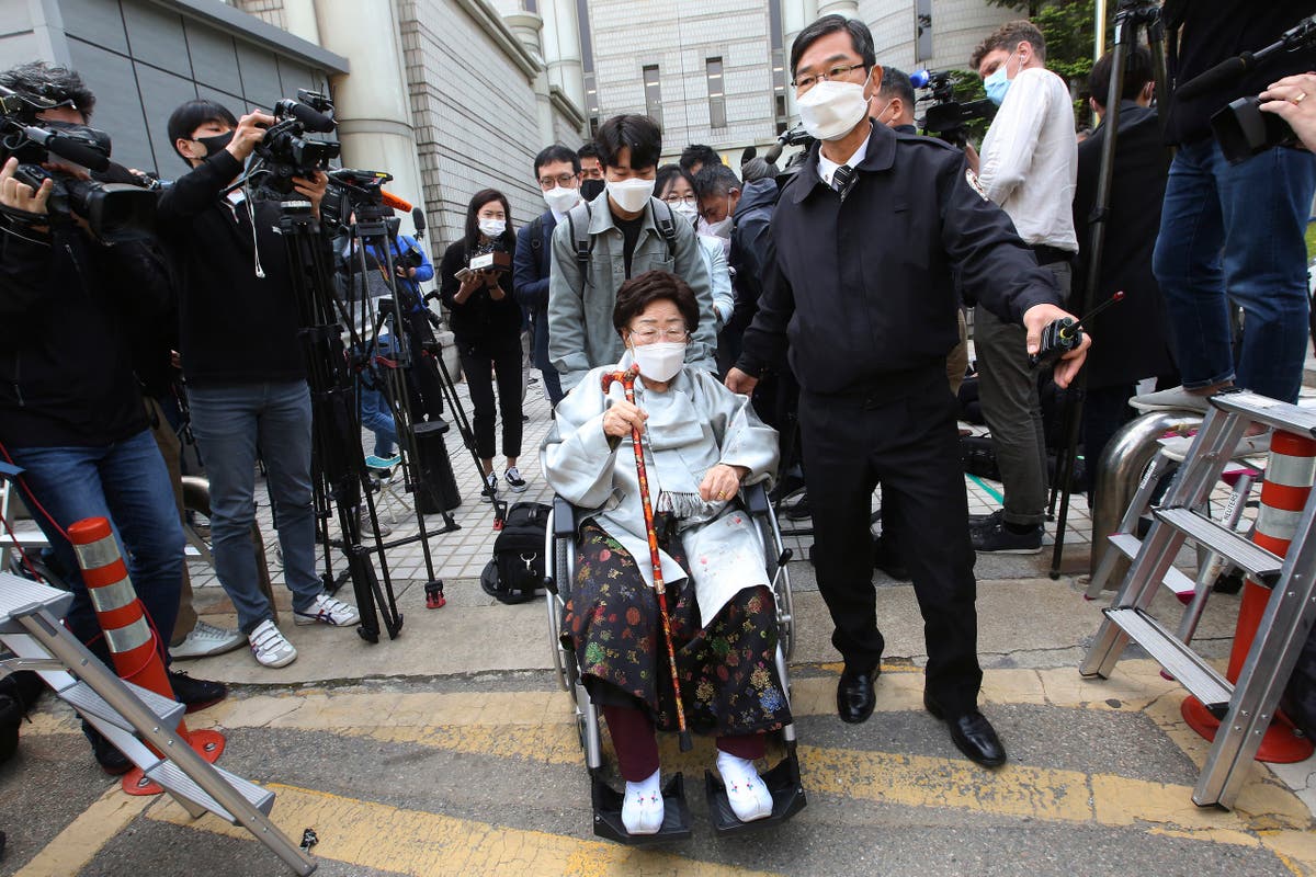 Seoul court rejects sexual slavery claim against Tokyo Seoul court rejects sexual slavery claim against Tokyo