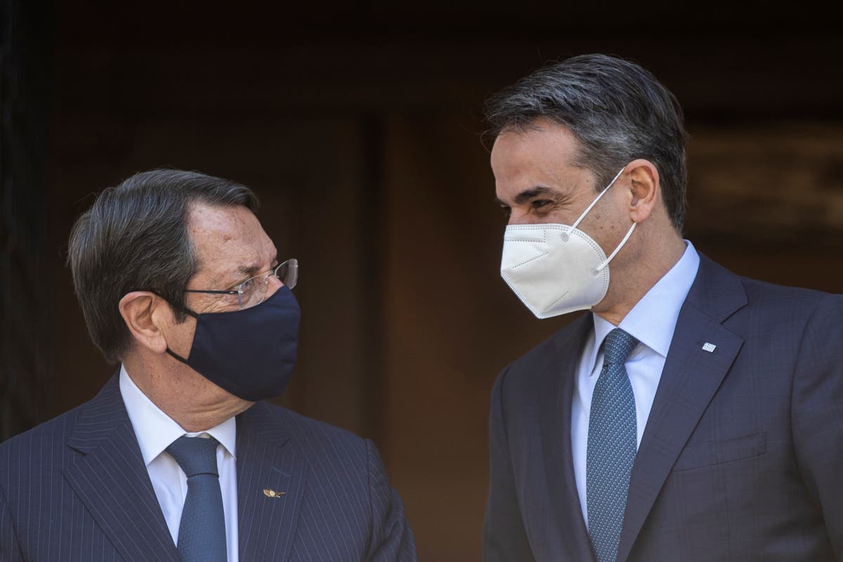 Cyprus president in Athens before Geneva talks Cyprus president in Athens before Geneva talks