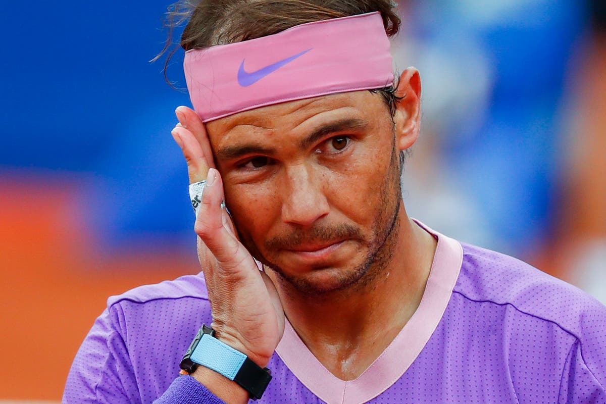 Nadal Avanza Con Apuros Fognini Descalificado En Barcelonae Independent Espanol