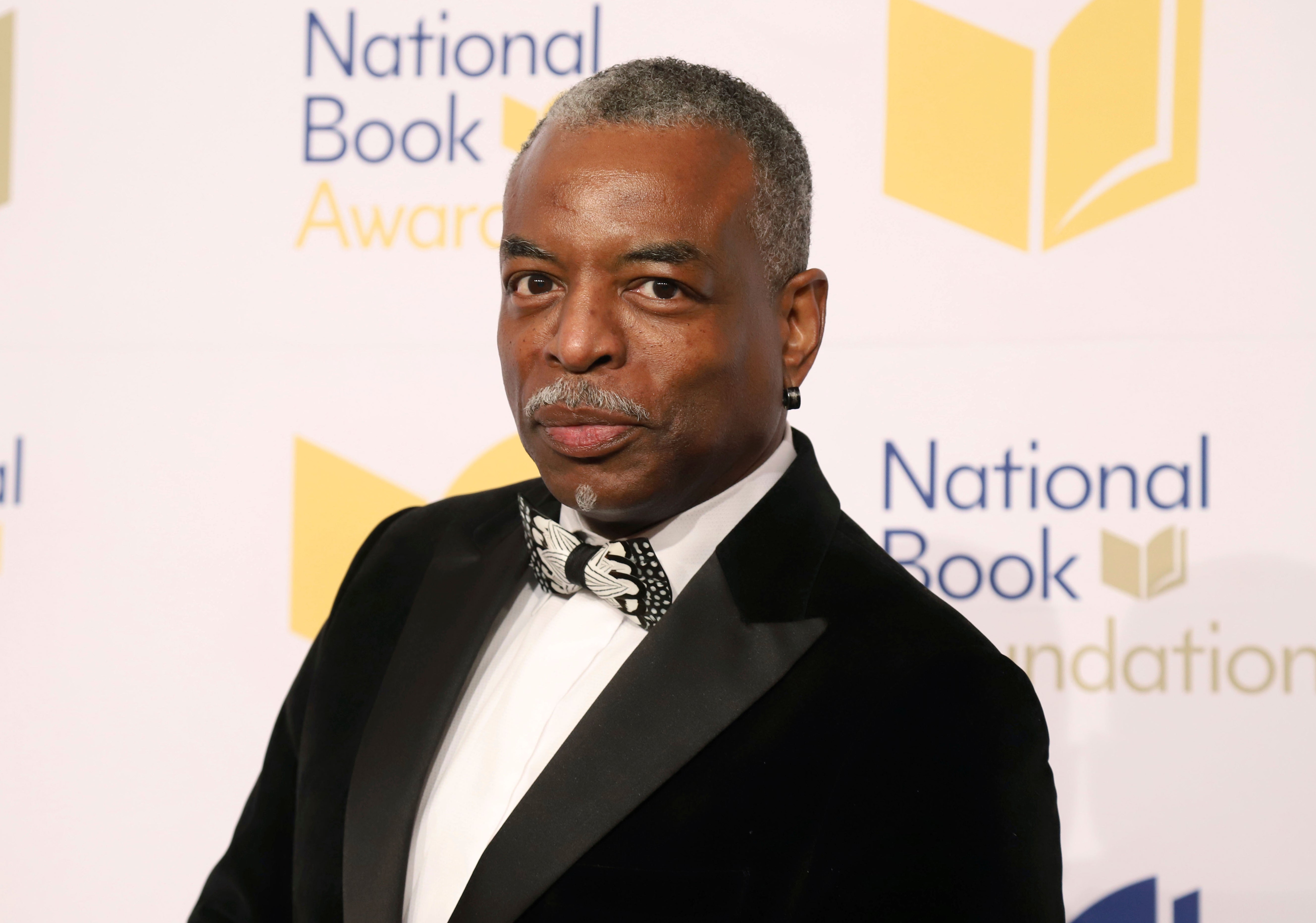 The ‘Reading Rainbow’ star was ecstatic on Twitter