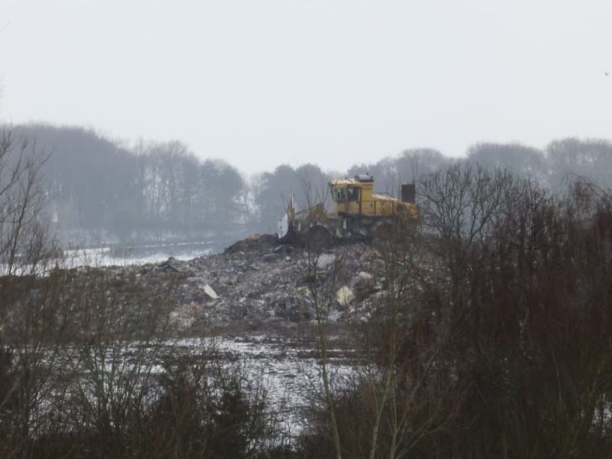 Fears for health of thousands of residents near landfill as gas levels breach WHO limits in ‘environmental disaster’ Fears for health of thousands of residents near landfill as gas levels breach WHO limits in ‘environmental disaster’