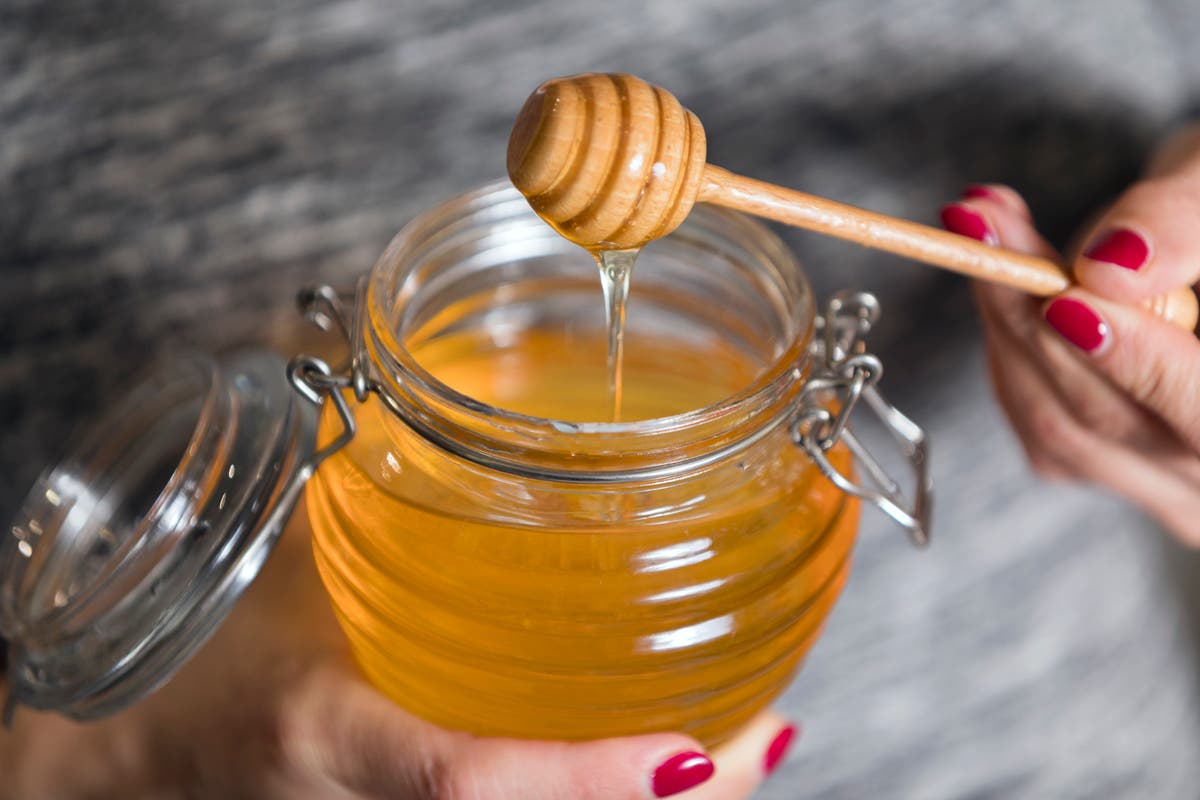 US honey still contains radioactive fallout from nuclear weapons testing, study finds