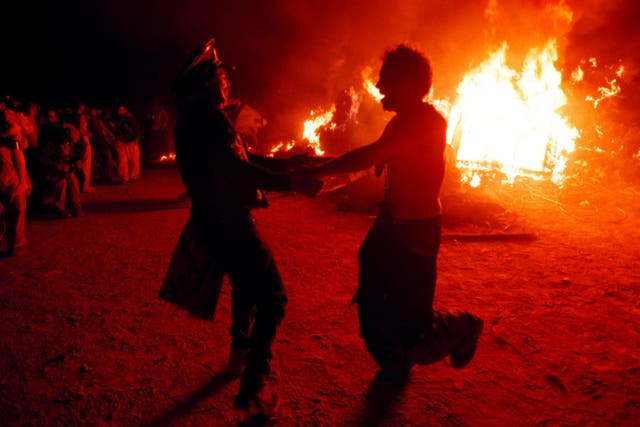 <p>Burning Man organisers considering making Covid vaccinations mandatory</p>