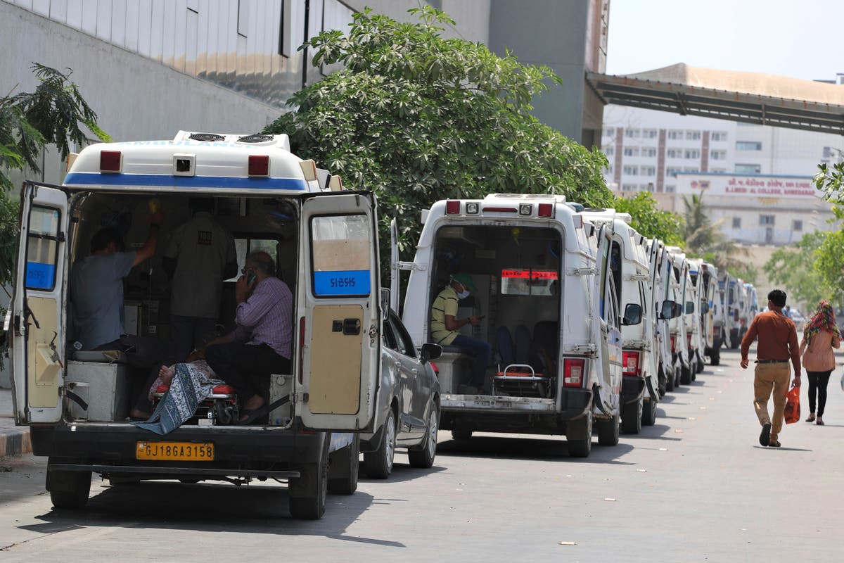 Fire kills 13 COVID-19 patients in hospital in western India