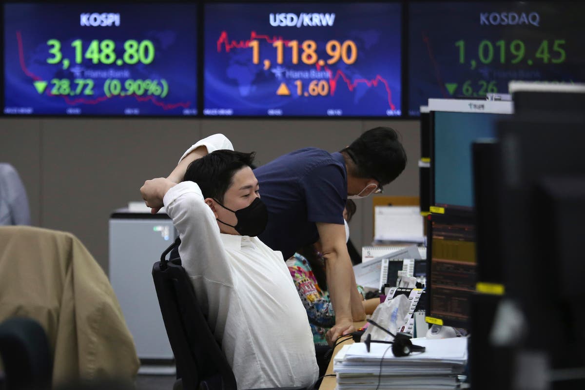 Asia stocks mixed after Wall St falls on Biden tax report