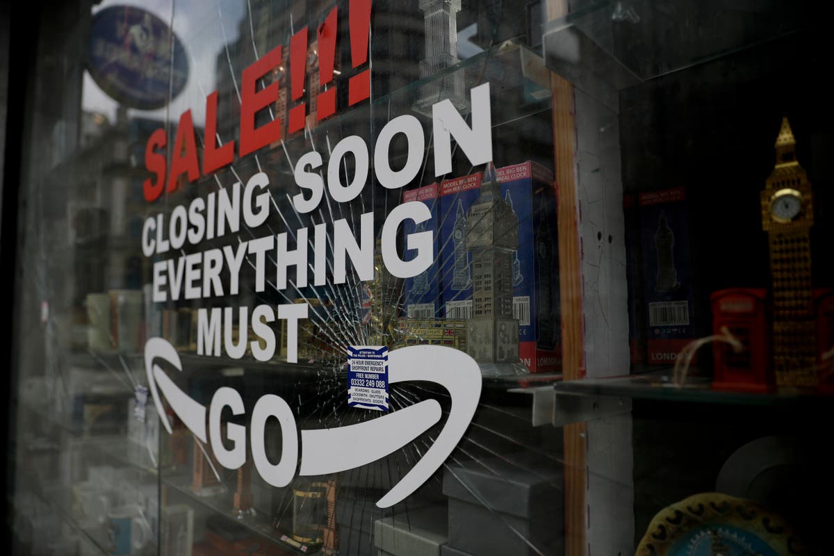 UK sees budget deficit rise to highest rate since 1946