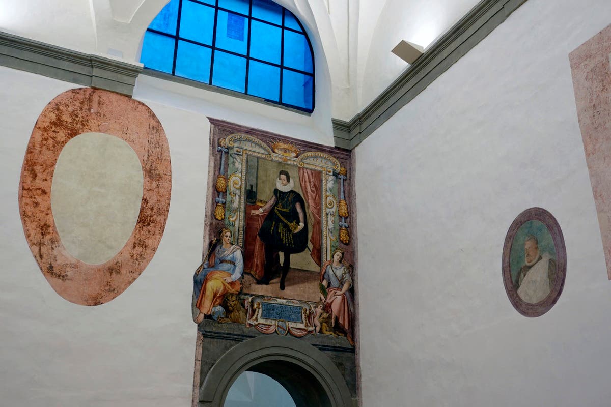 Lost frescoes to greet visitors when Italy's Uffizi reopens