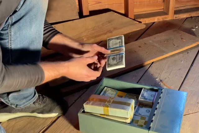 Treasure hunter helps family uncover hidden box with $46,000 in cash