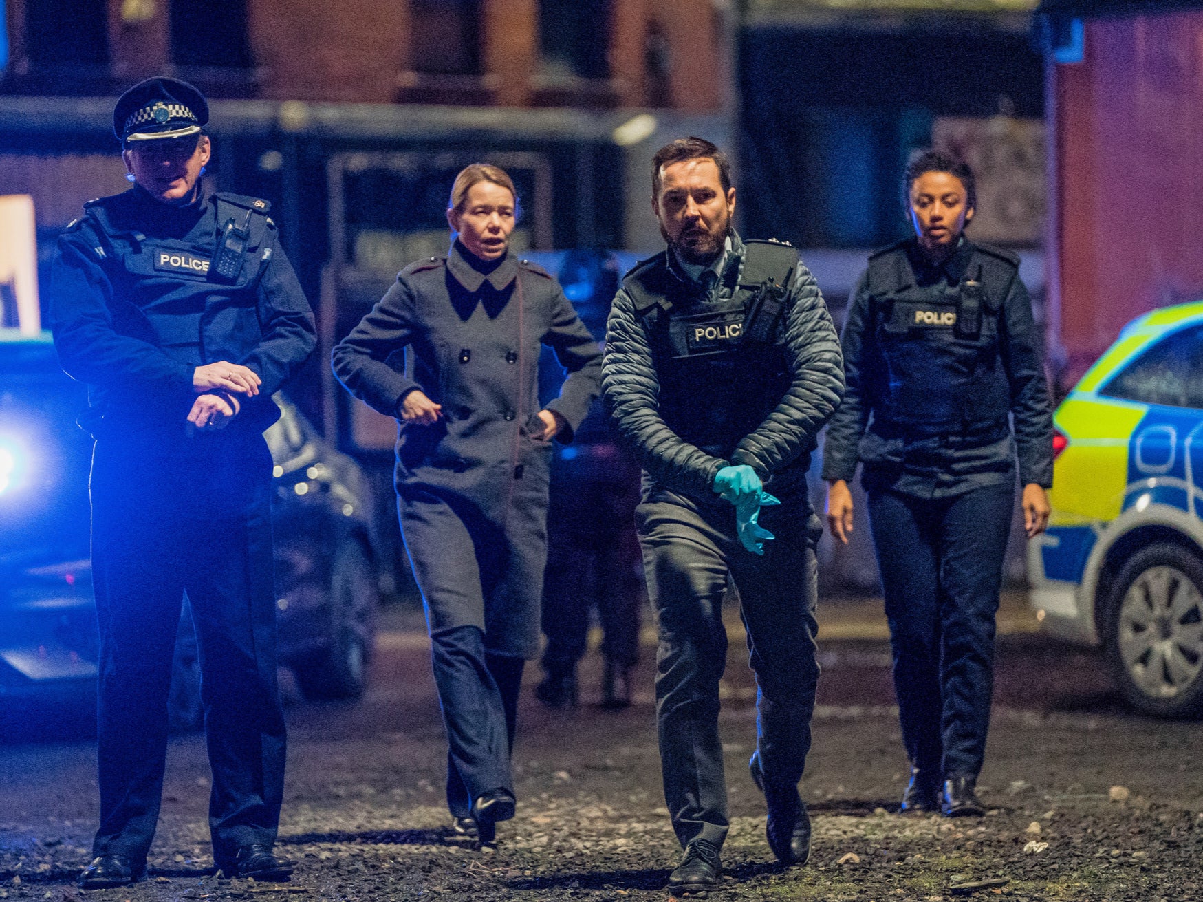 AC-12 arrives on the crime scene at the episode’s beginning