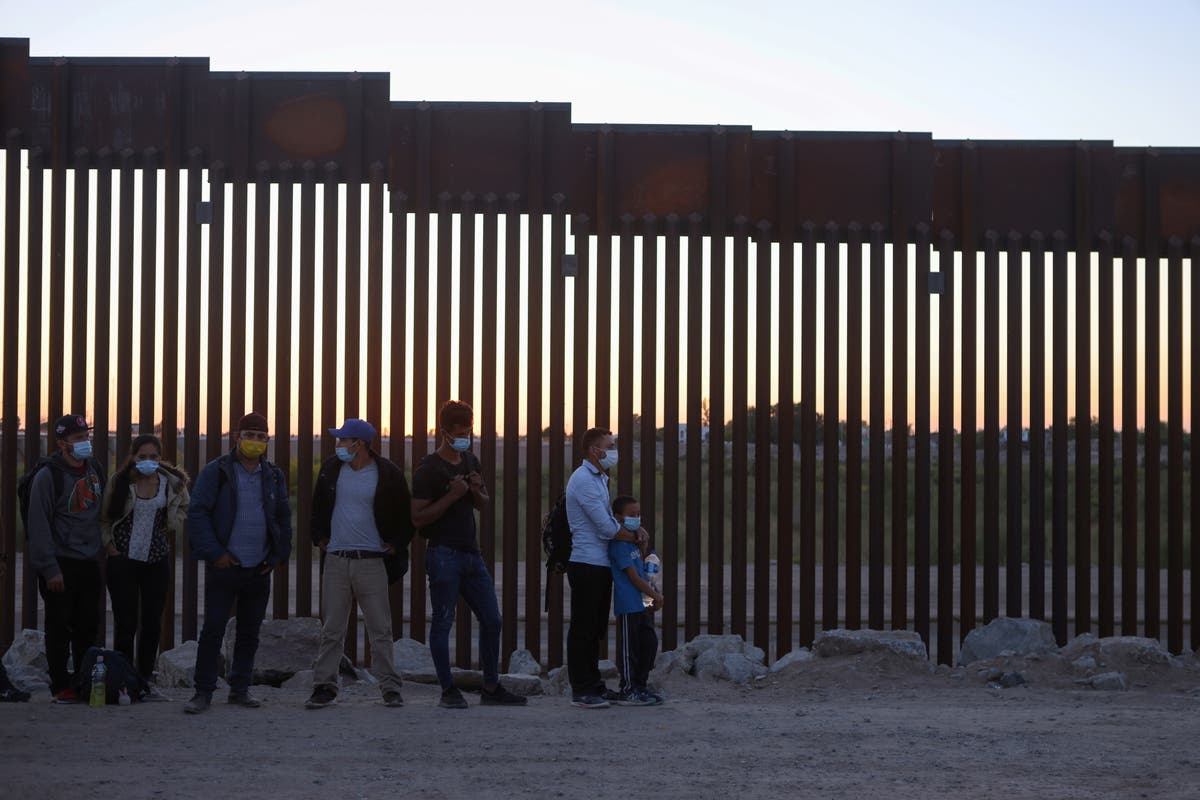 Fox host Maria Bartiromo says China is secretly sending doctors and engineers over the US-Mexico border