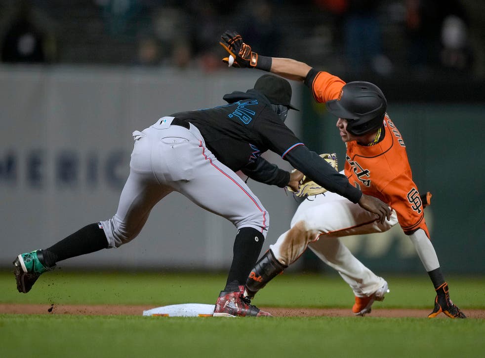 DEP-BEI MARLINS-GIGANTES