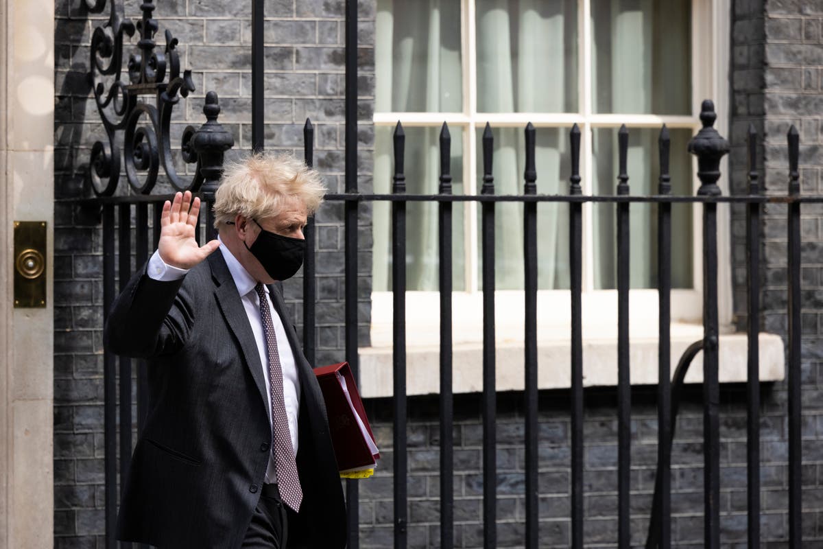 Boris Johnson under pressure to explain how he funded Downing Street luxury refurbishment