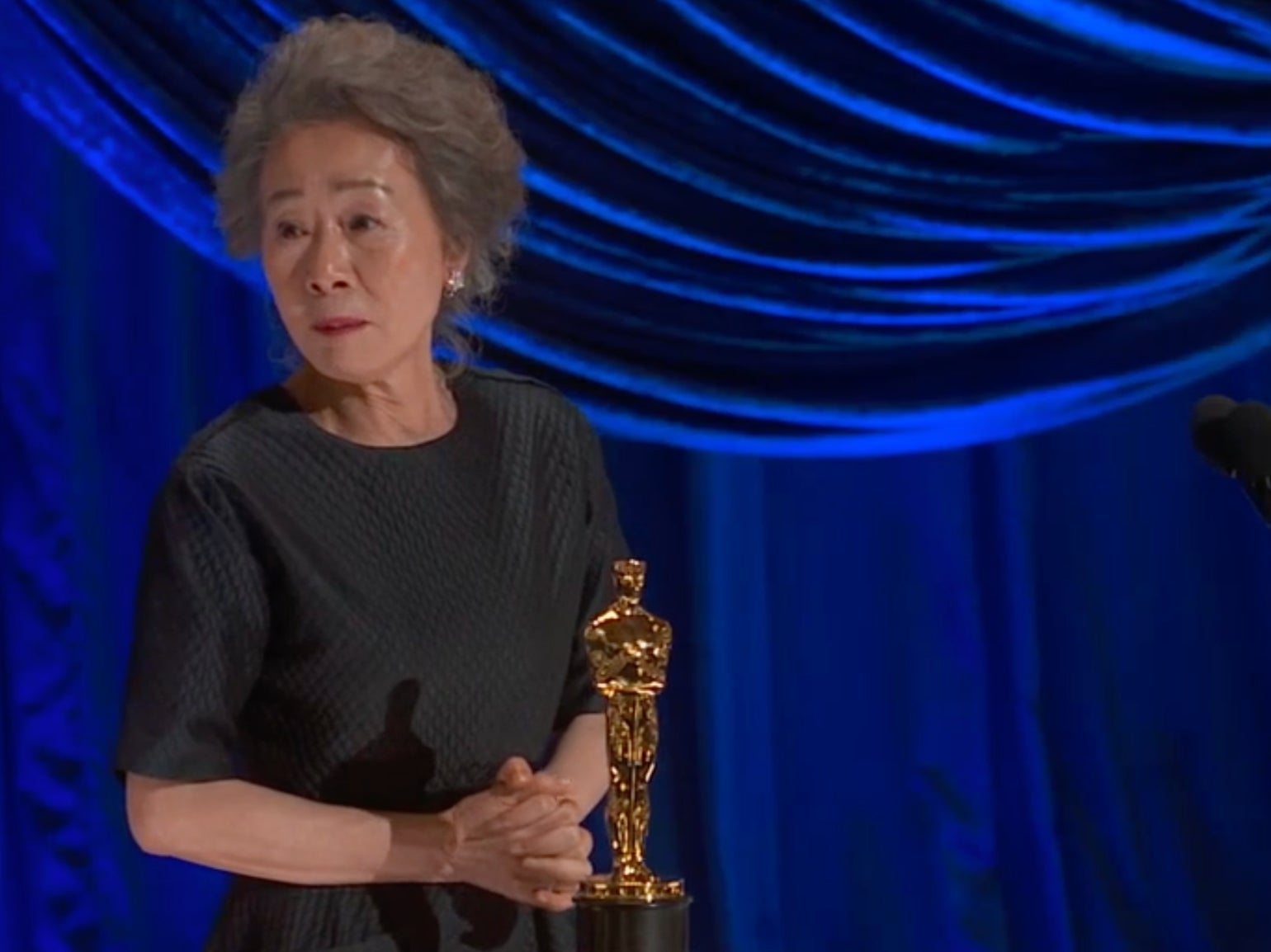 Youn Yuh-jung wins the Oscar for Best Supporting Actress