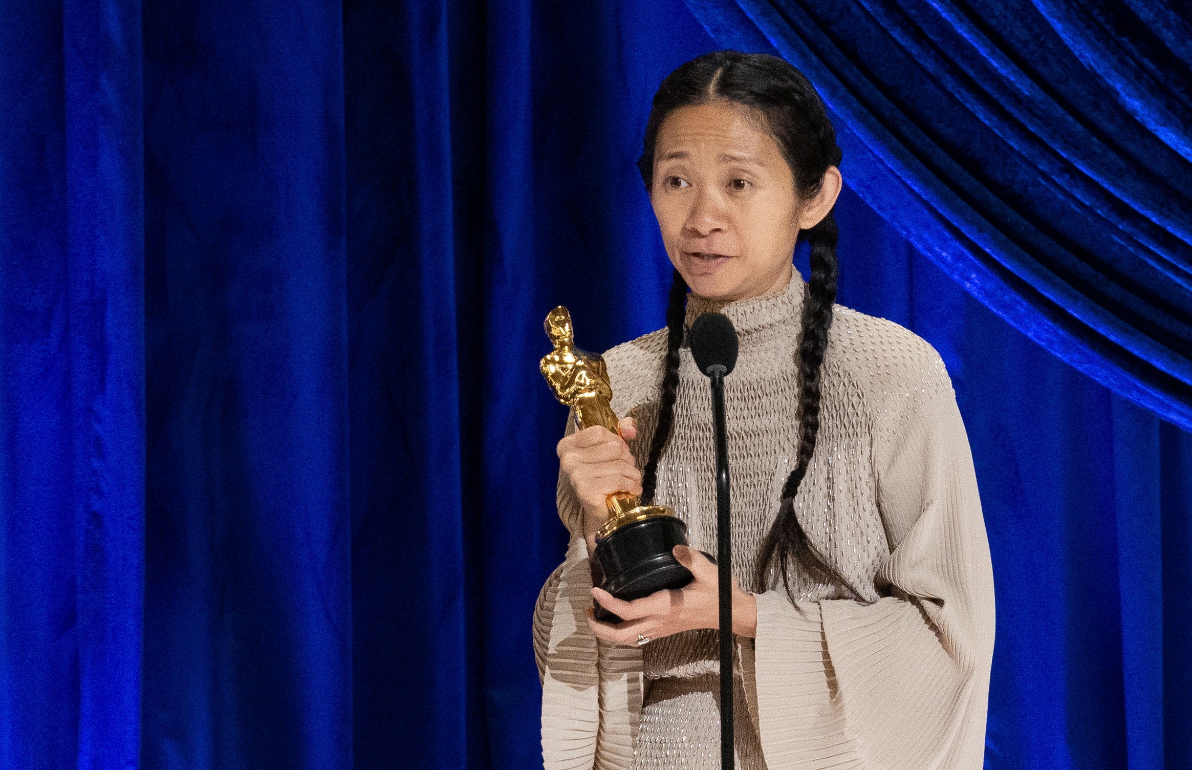 Chloé Zhao speaks after winning Best Director