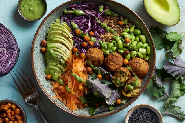 <p>Level up your lunchtime with this light and refreshing vegan buddha bowl</p>