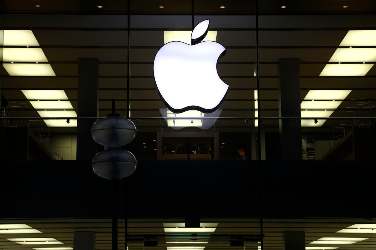 Apple preparing two new iPads, report says