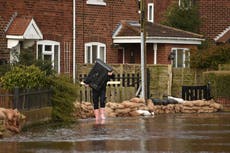 UK’s plan to tackle climate crisis is ‘woeful’, government advisers warn