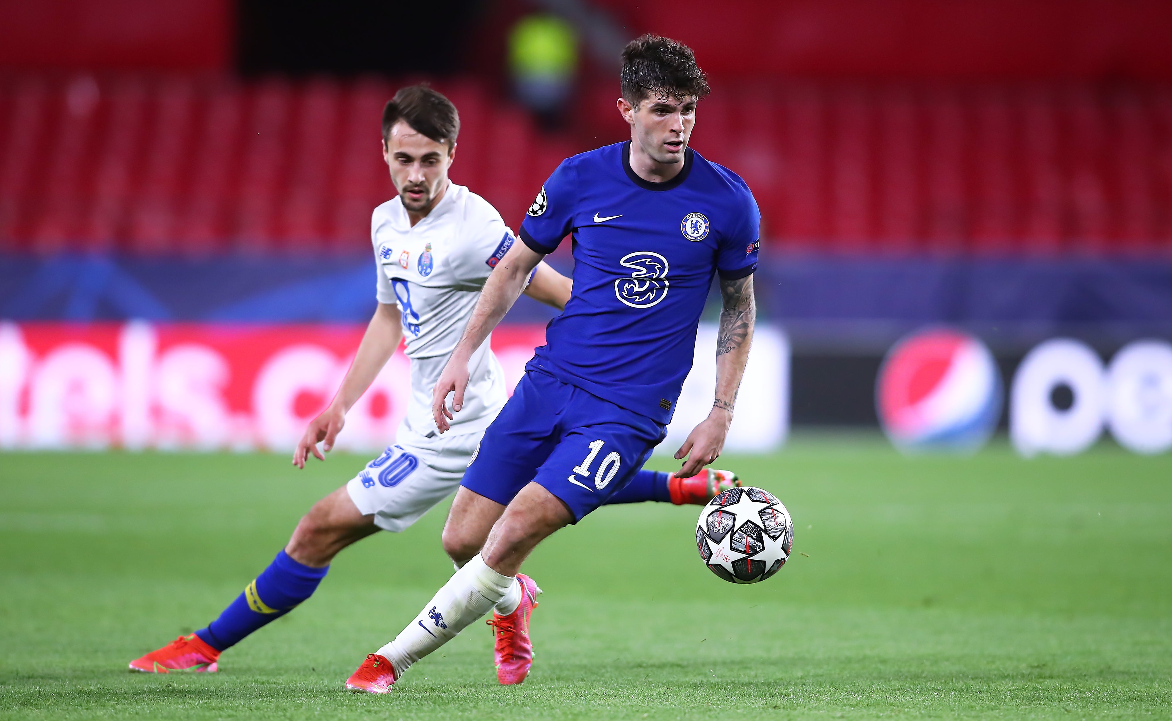 <p>Christian Pulisic has started back-to-back games in the Premier League</p>