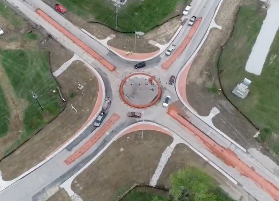 New roundabout in Rowan County, Kentucky causes carnage indy100