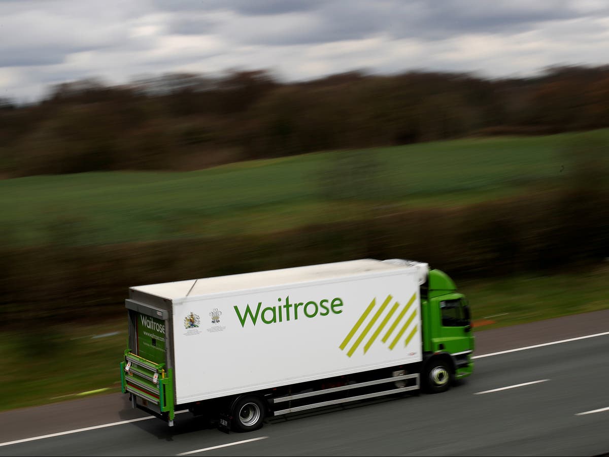 Waitrose creates up to 400 jobs with new Deliveroo deal