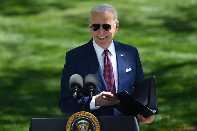<p>Delivering remarks on the new CDC rules, Joe Biden emerged from the White House with a mask on, but returned in his trademark aviator sunglasses</p>