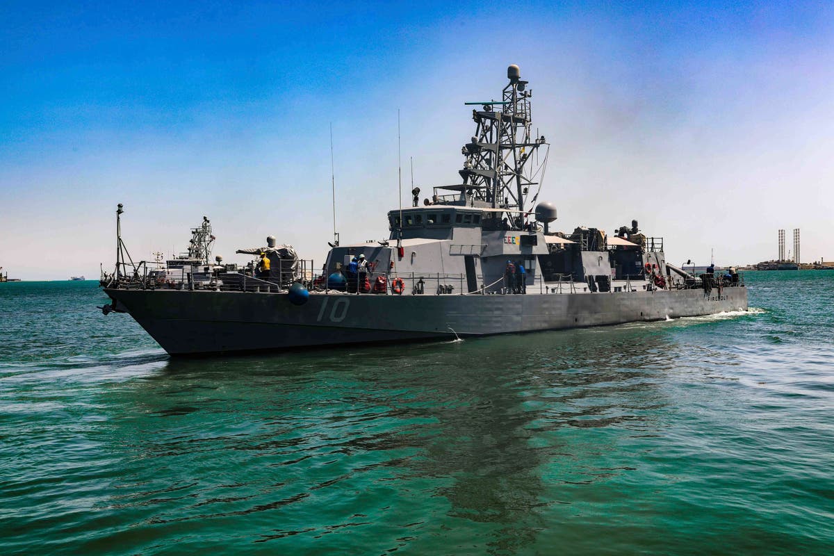 US Navy fires warning shots in new tense encounter with Iran