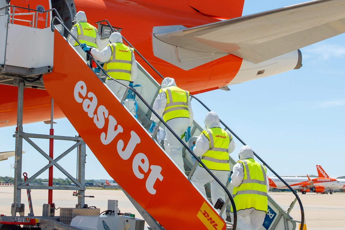 easyJet passengers can change flights without penalty up to two