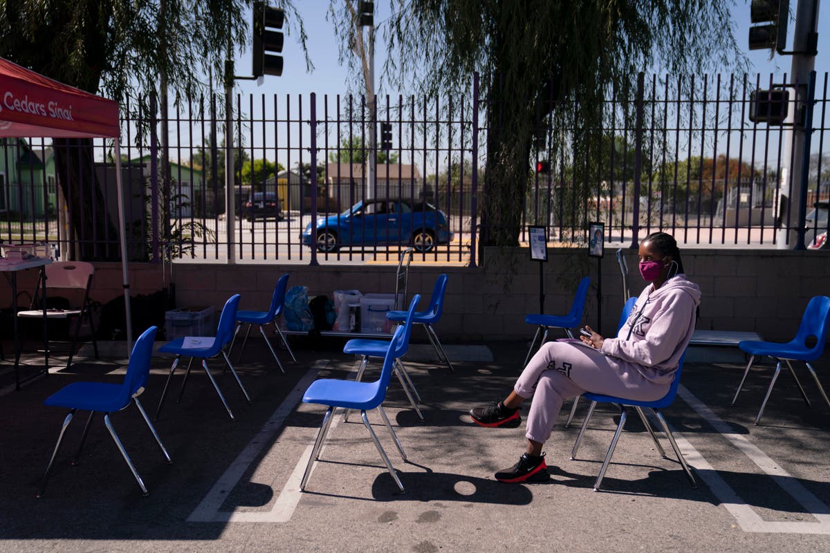 Vaccines aplenty but some Californians struggle to get one 