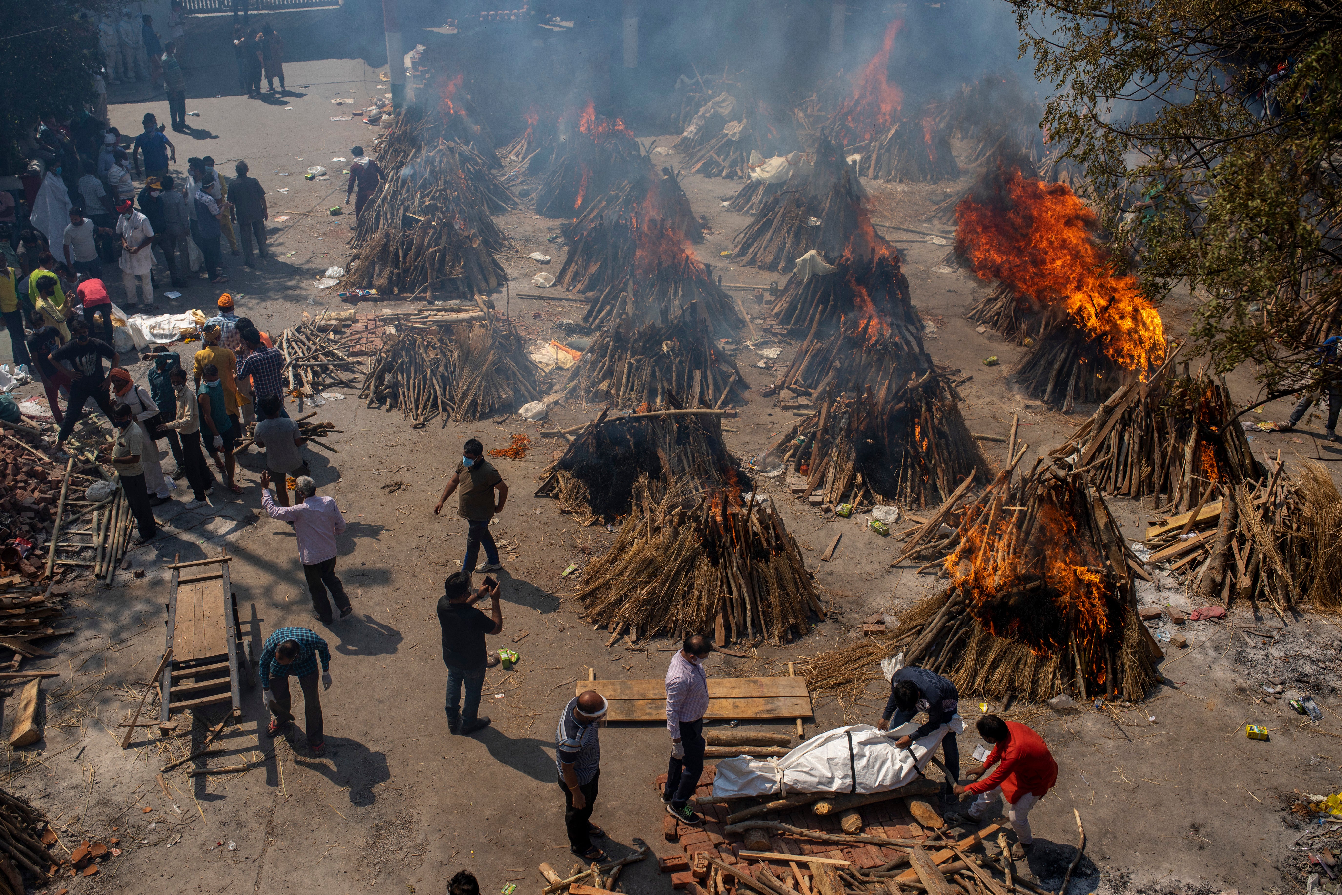 Pictures of the Month-Religion-Photo Gallery