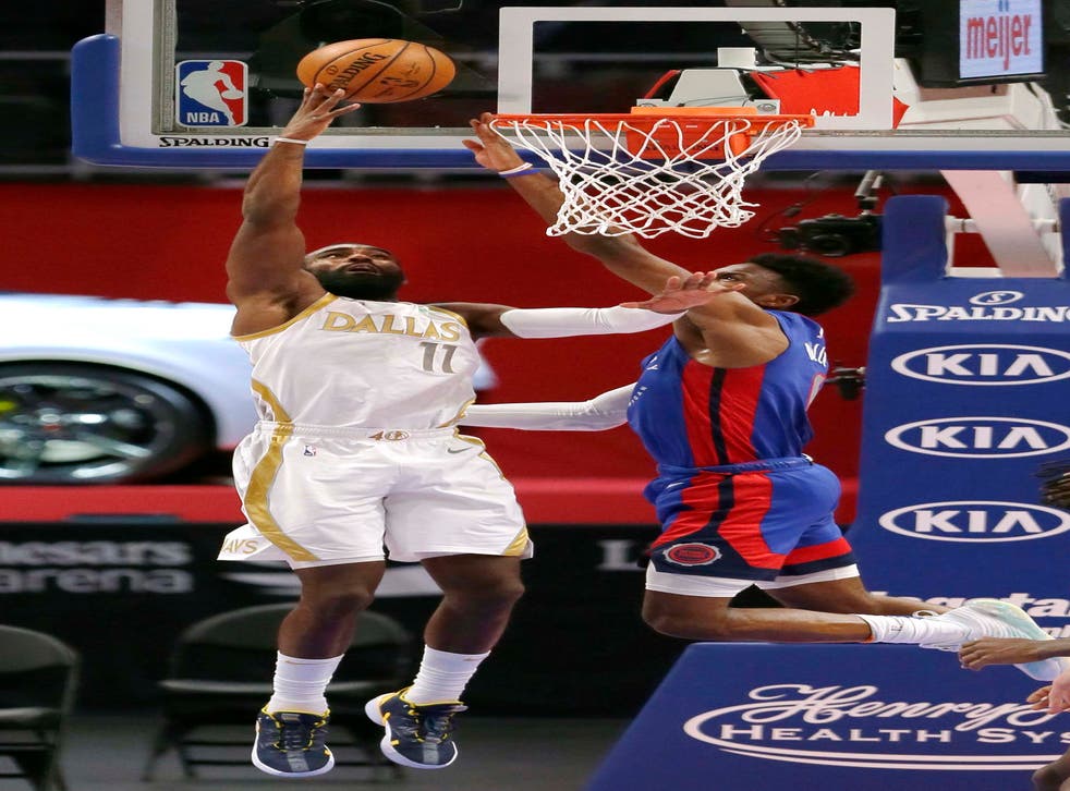 MAVERICKS-PISTONS