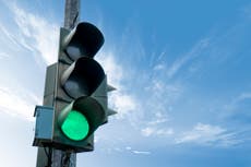 UK traffic travel light system ‘to be scrapped by 1 October’, says insider