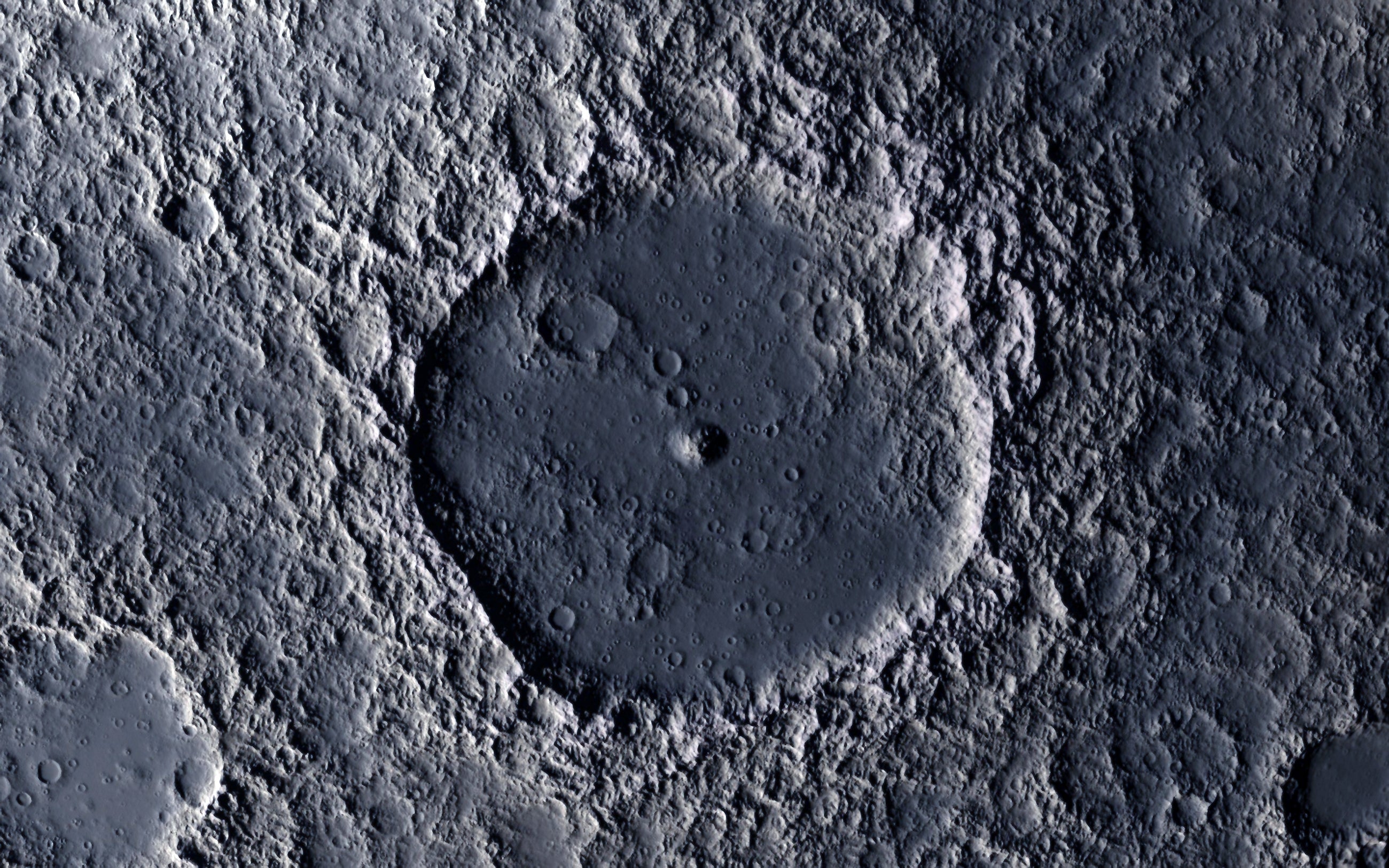 <p>The moon’s surface – even a small telescope can reveal detail</p>