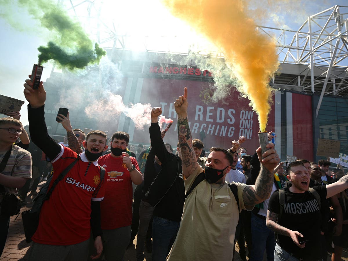 Ole Gunnar Solskjaer tells Manchester United fans to keep anti-Glazer protest ‘peaceful’