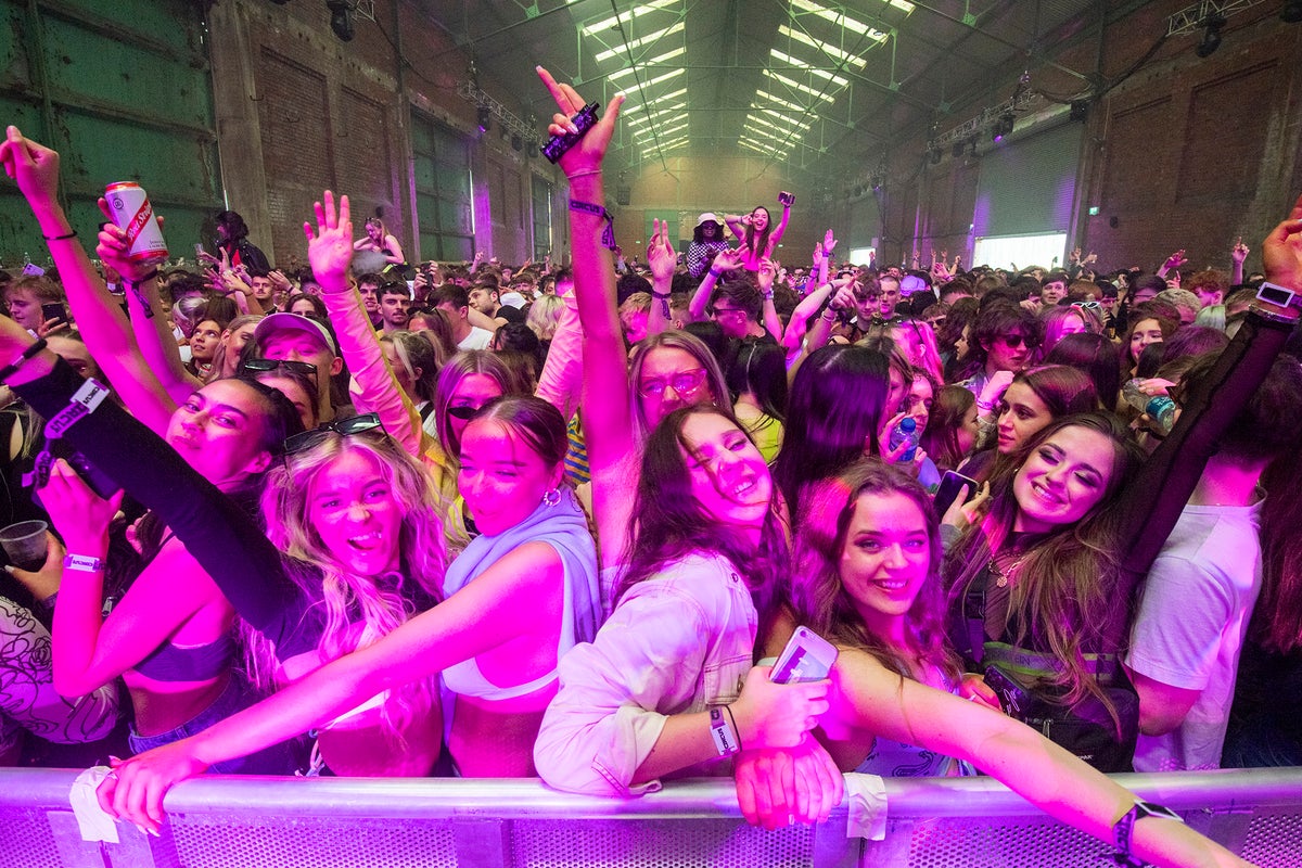 Thousands of clubbers descend on Liverpool docks for Britain’s first ...