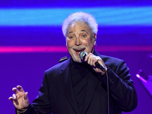 Tom Jones performing at the O2 Arena in 2020