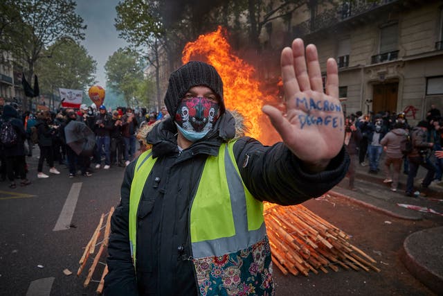 <p>In English, we would call a gilet jaune a hi-vis jacket, not a ‘yellow vest’</p>