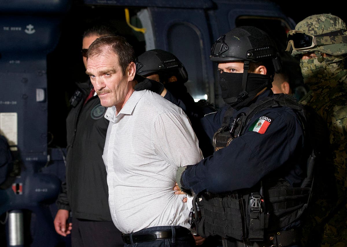 Mexico holds drug lord temporarily for investigation