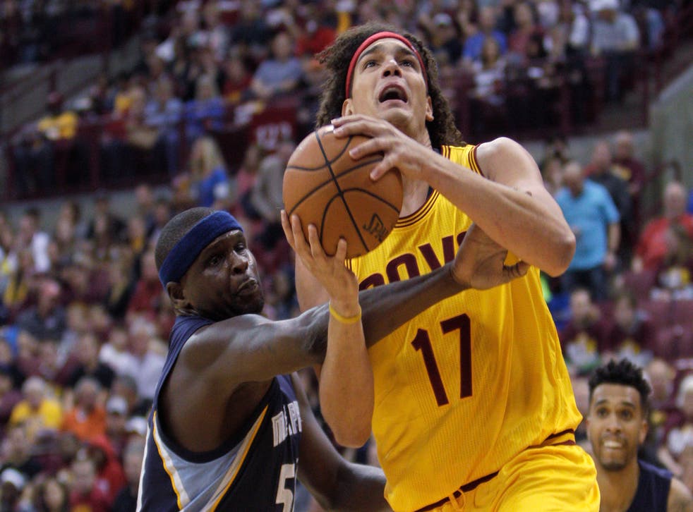 CAVALIERS-VAREJAO