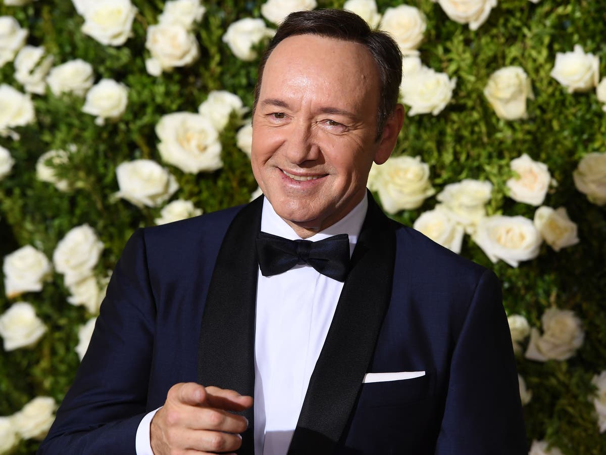 Kevin Spacey accuser cannot retain anonymity in £28m sexual assault ...