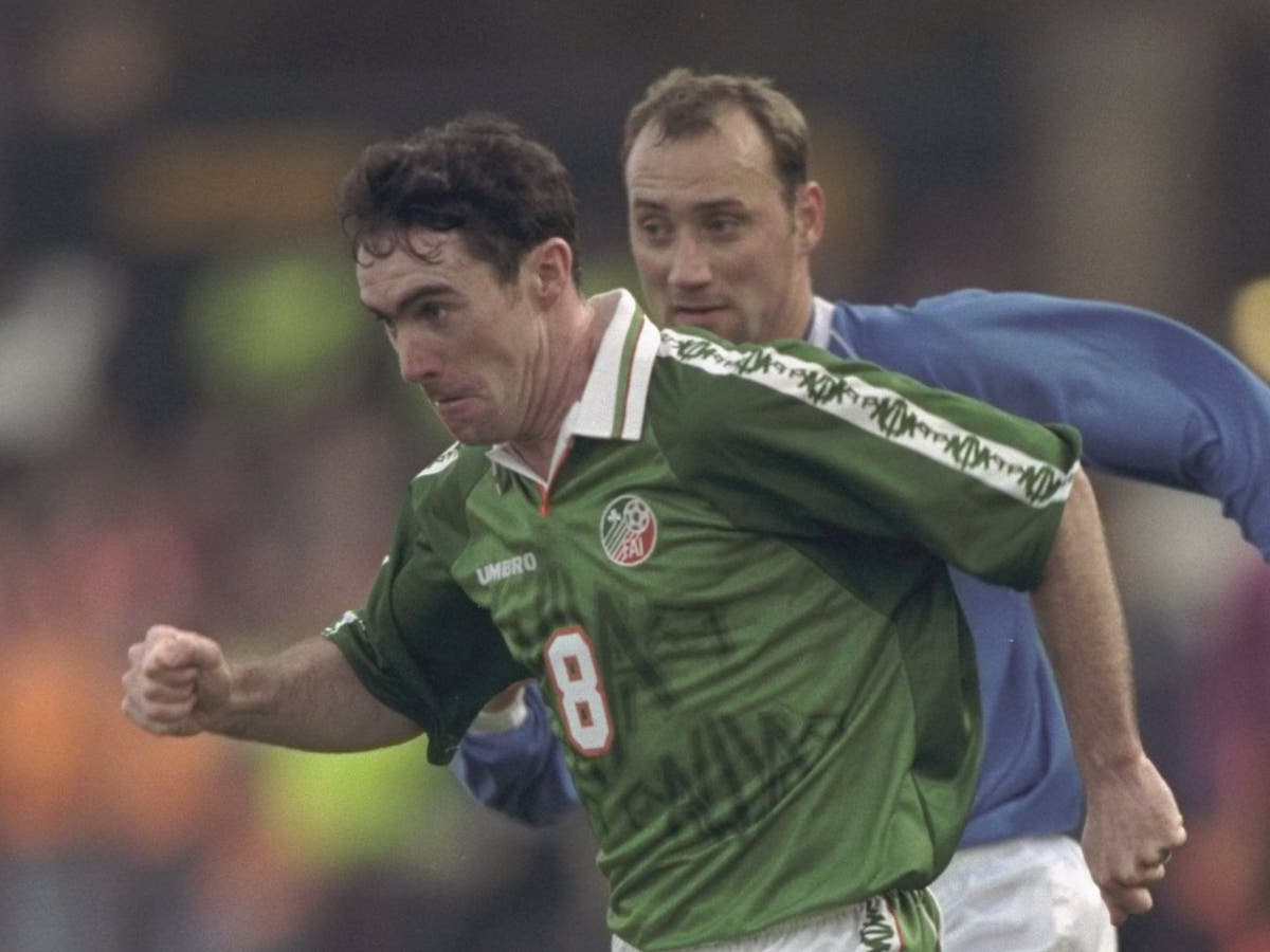 Alan McLoughlin death: Former Republic of Ireland international dies aged 54