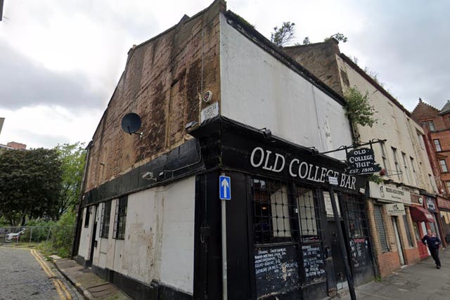 <p>Police have appealed for any witnesses after the flames seriously damaged the run-down premises above the Old College Bar</p>
