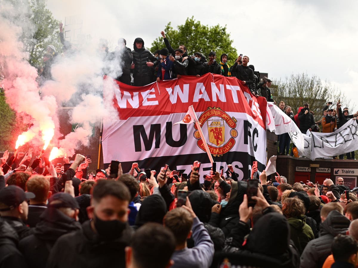 Police charge man for role in Manchester United protests