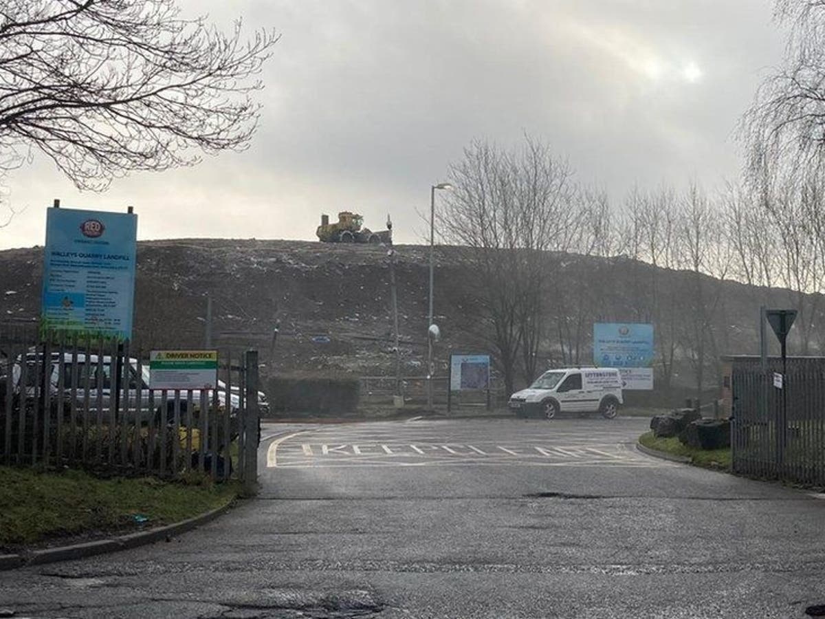 Health secretary intervenes over &lsquo;offensive&rsquo; landfill 