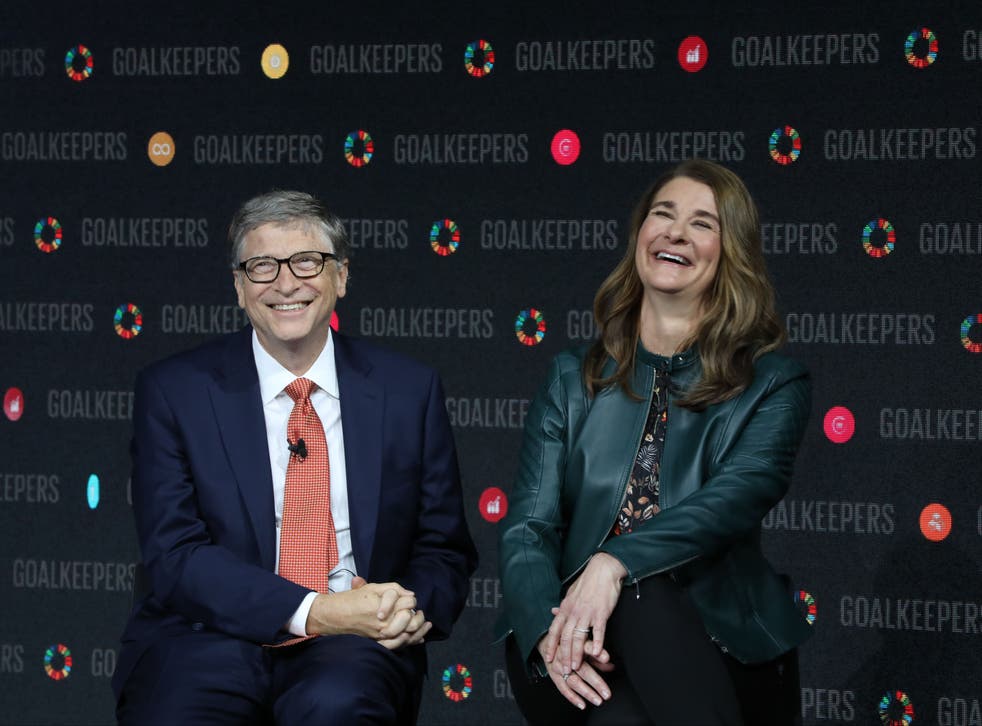 Bill Gates y su esposa Melinda Gates hablan en el Lincoln Center en 2018
