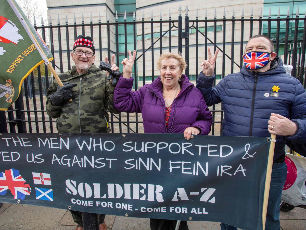 Ministers &lsquo;set to block prosecution of Northern Ireland veterans&rsquo; 