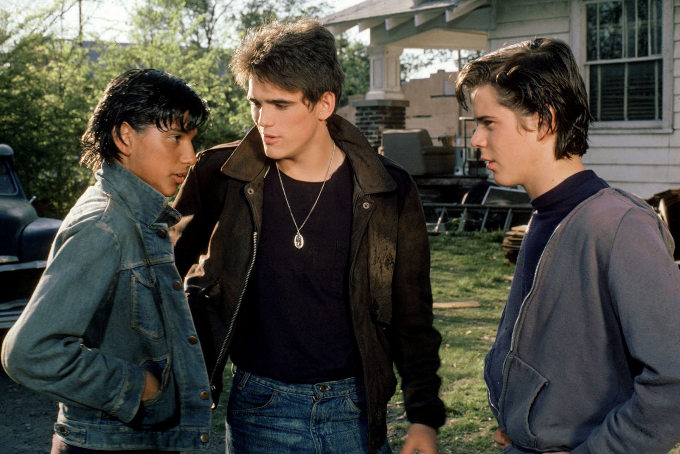 Testosterone-driven action meets dreamy interludes: How The Outsiders  launched the careers of the Brat Pack | The Independent