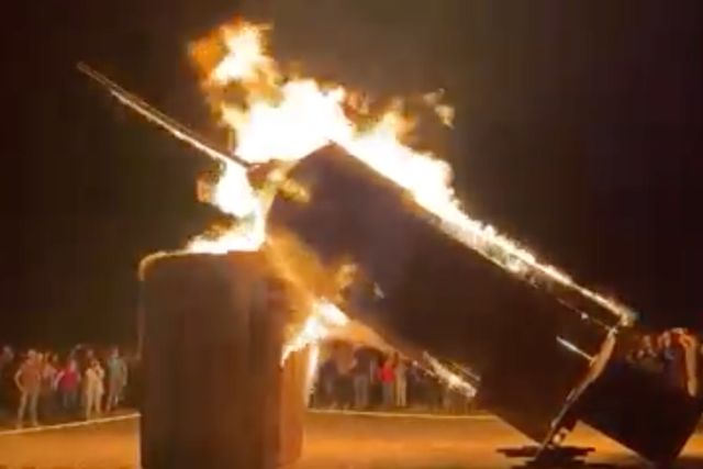<p>A giant effigy of a syringe is burned in Utah demonstration </p>